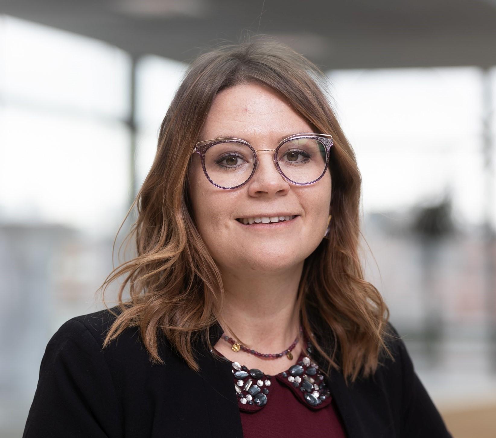 Portrait Carina Zehetmaier