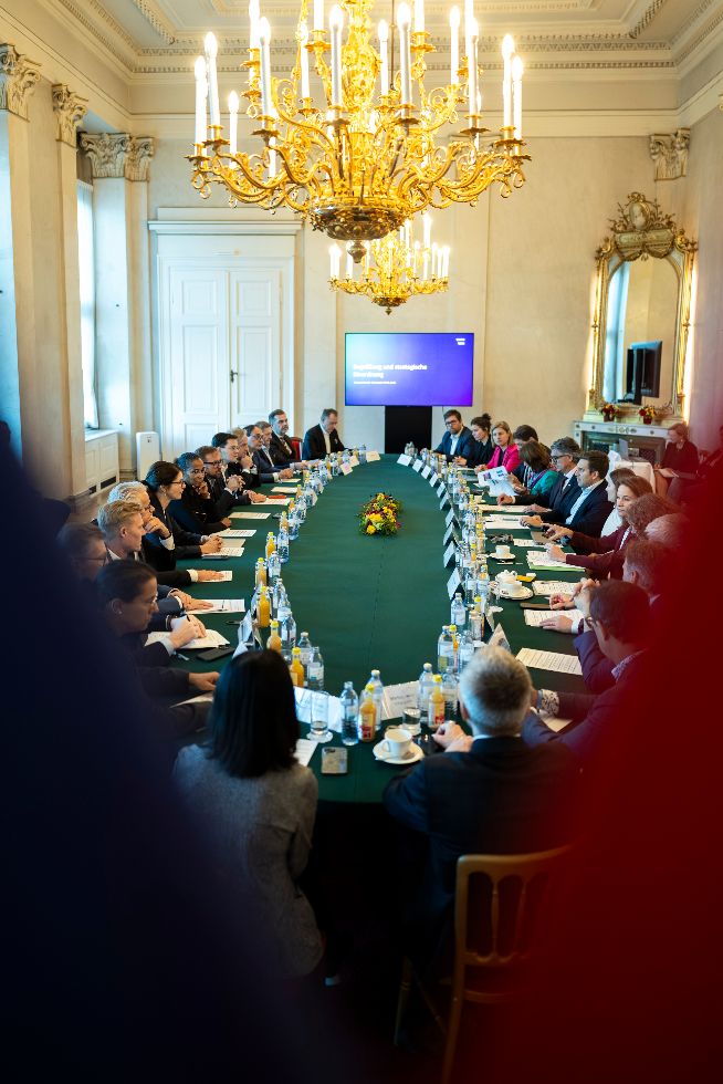 KickOff-Wirtschaftsplattform DKO im Bundeskanzleramt am 24.10.2025