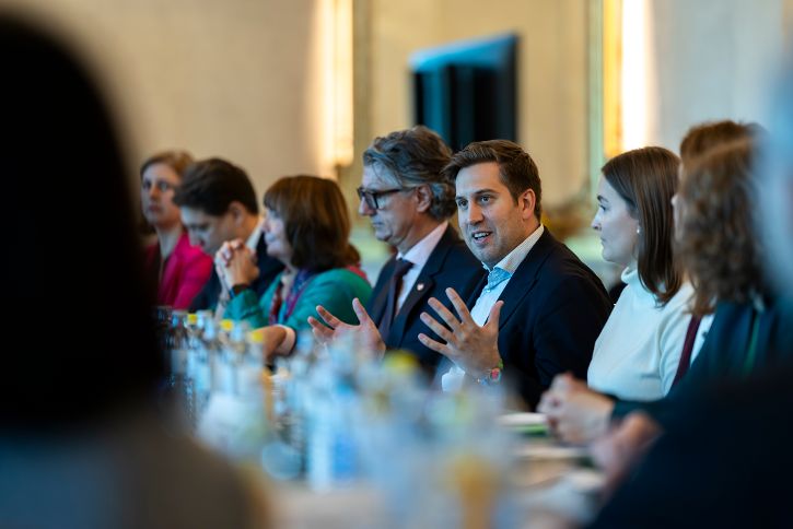 KickOff-Wirtschaftsplattform DKO im Bundeskanzleramt am 24.10.2025 &copy; Christopher Dunker  - BKA 