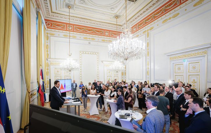 Präsentation von GovGPT &copy; Valentin Brauneis  - BKA/Valentin Brauneis 