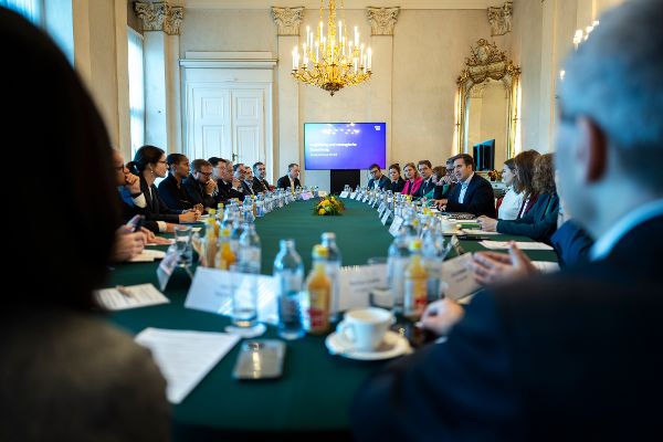 KickOff Wirtschaftsplattform DKO im Bundeskanzleramt am 24.10.2025