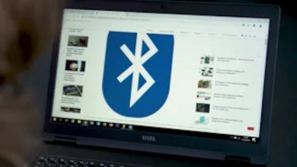 Bild zeigt Bildschirm mit Bluetooth Icon drauf