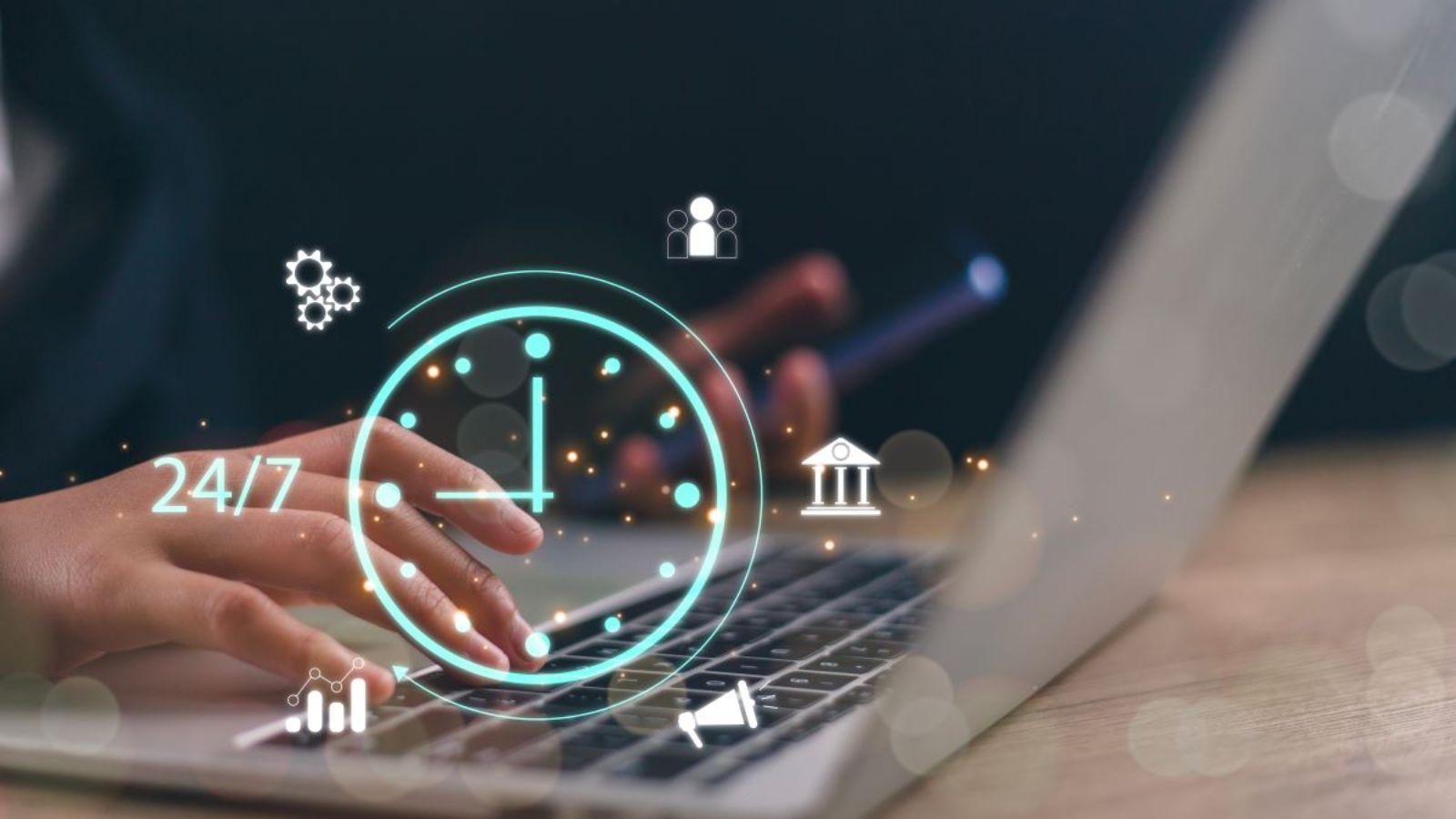 Frau arbeitet am Laptop. Im Vordergrund ist ein Hologramm einer Uhr abgebildet mit Icons aus der digitalen Verwaltung  &copy; FAMILY STOCK  - AdobeStock 