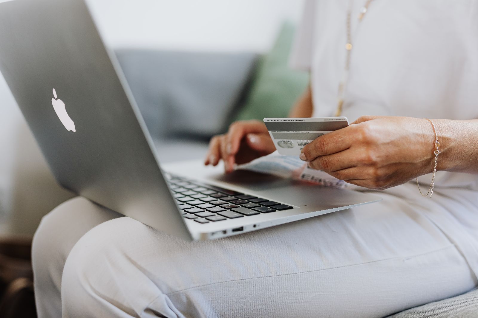 Online-Shopping © Karolina Grabowska - Pexels