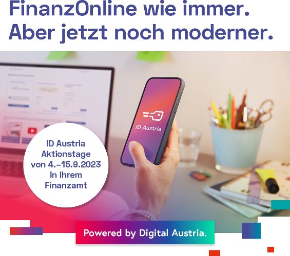 ID Austria Aktionstage von 4. bis 15. September 2023 in den Finanzämtern. Hole die ID Austria. Laptop, Handy mit Logo ID Austria und Schreib-Utensilien auf einem Schreibtisch